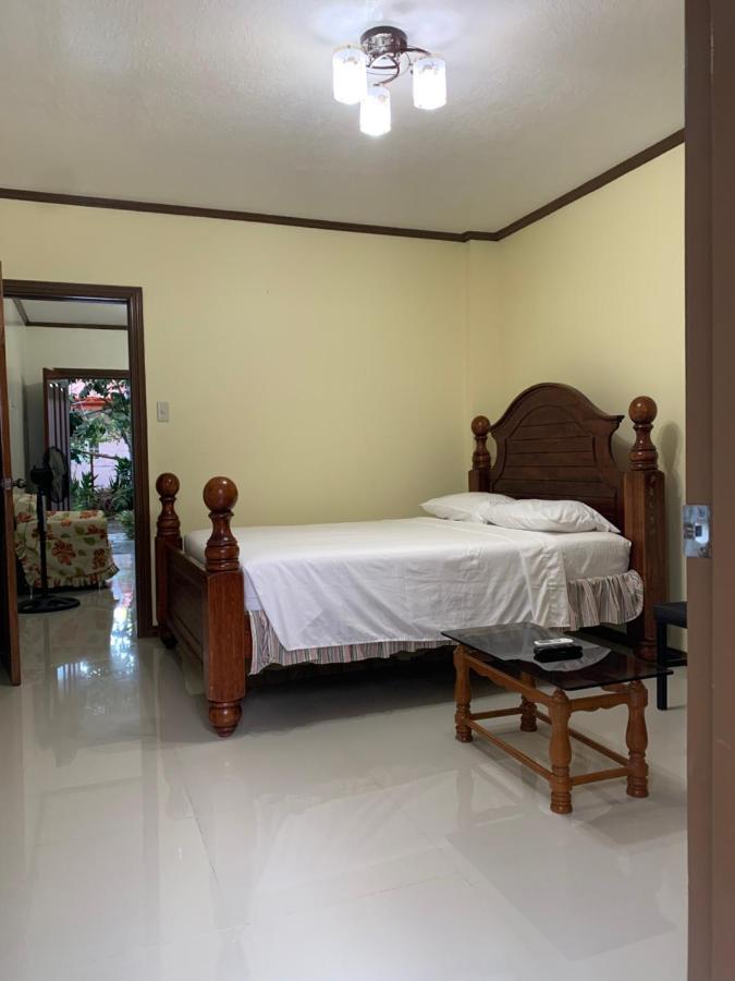 100m2 2 slaapkamer, 1 privé badkamer Bungalow in Galas Dipolog Buitenkant foto