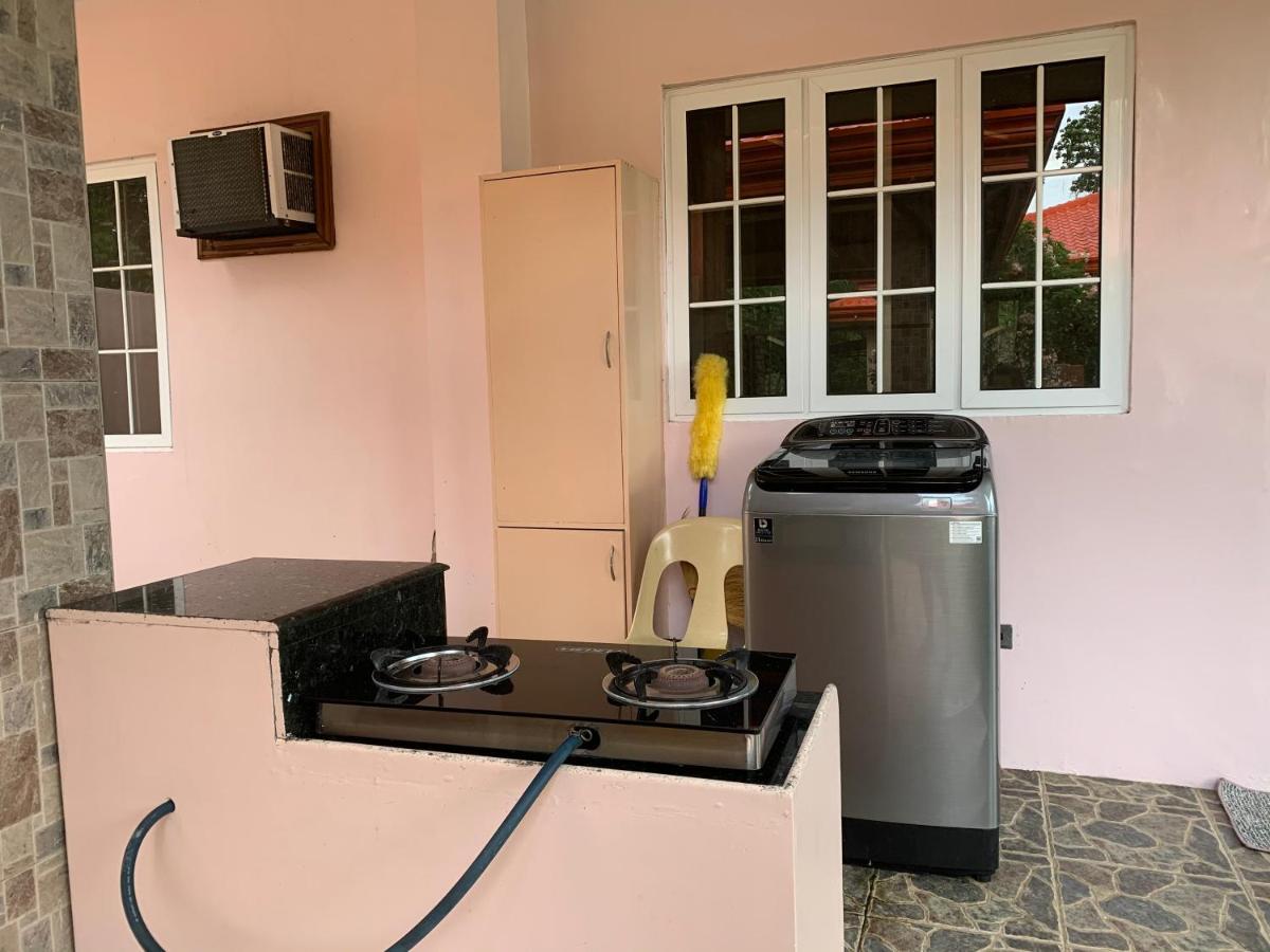 100m2 2 slaapkamer, 1 privé badkamer Bungalow in Galas Dipolog Buitenkant foto