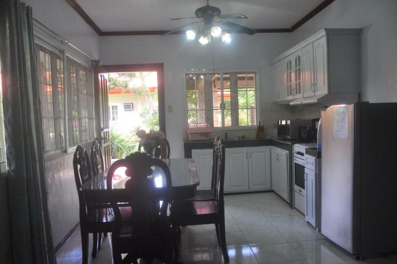 100m2 2 slaapkamer, 1 privé badkamer Bungalow in Galas Dipolog Buitenkant foto